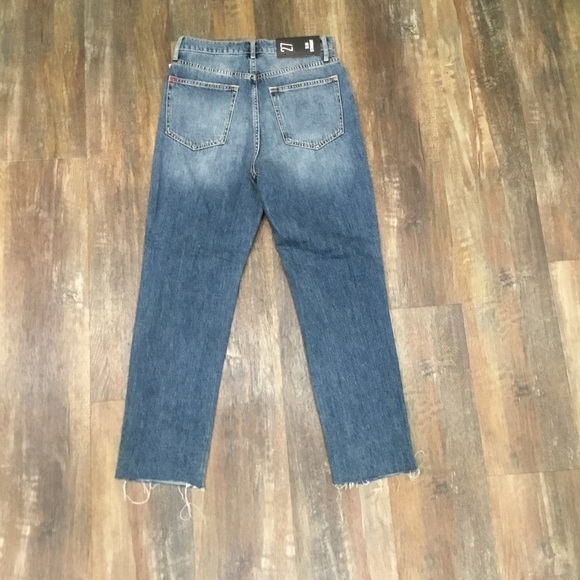 BDG Urban Outfitters Distressed Slim Straight Raw Edge Jeans Size 27 - Picture 3 of 4